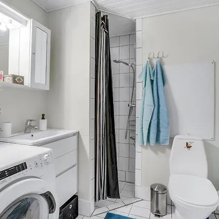 1 Bedroom Beautiful In Prázdninový dům